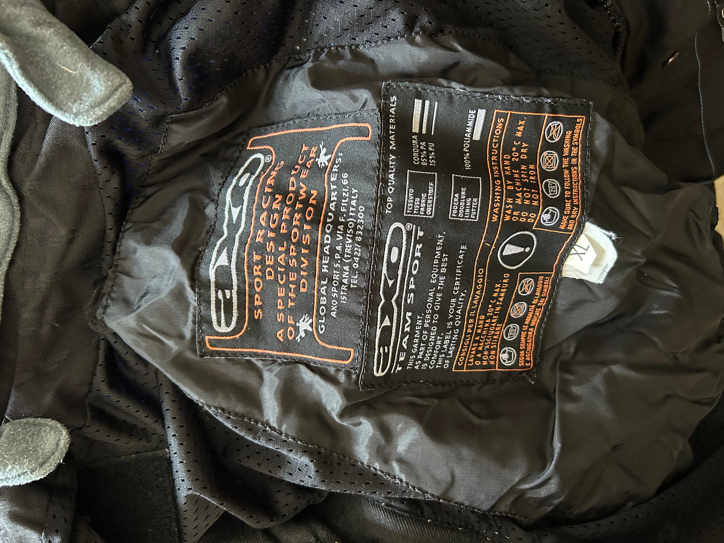 Chaqueta - Chaleco Axo