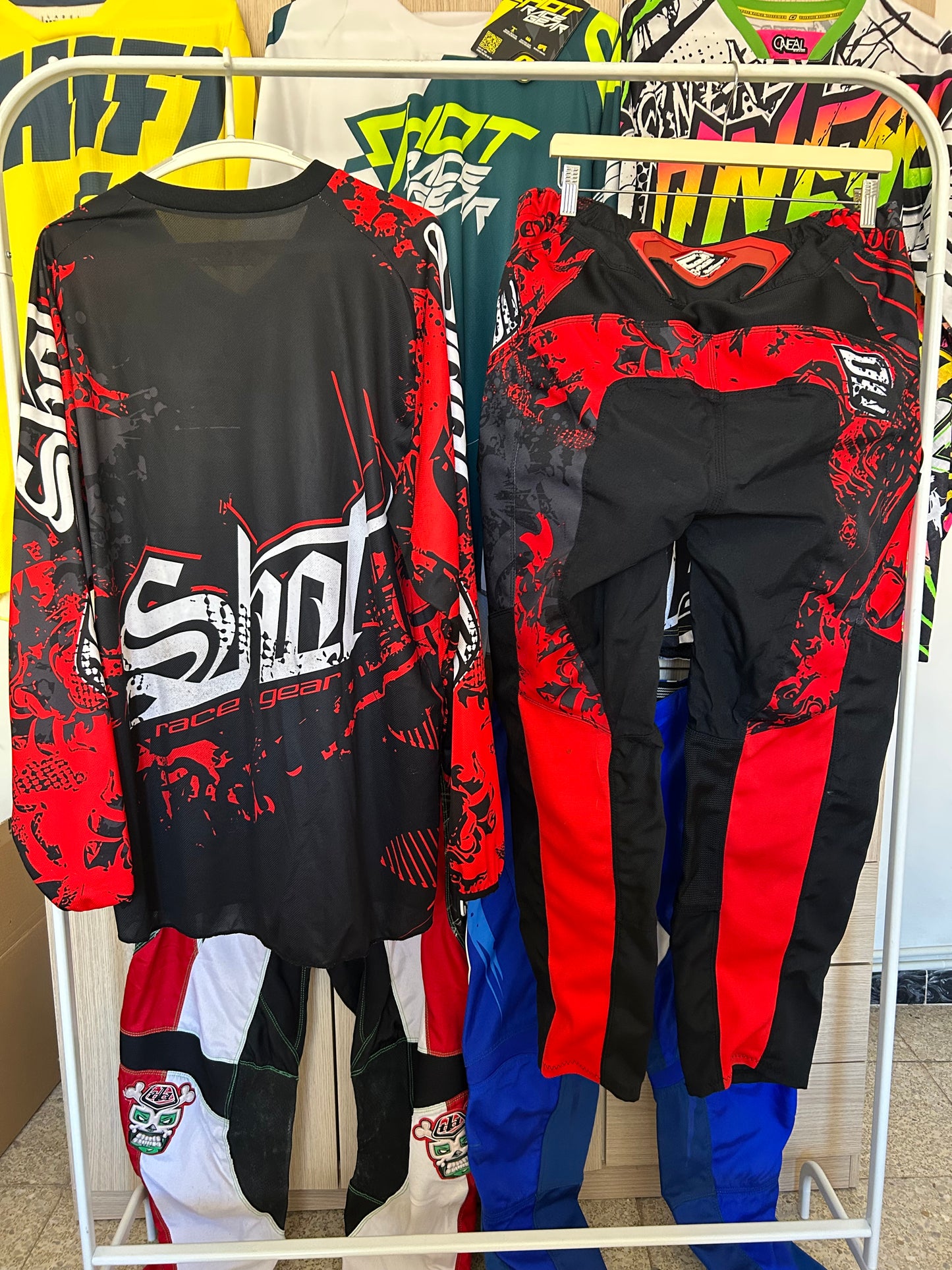 Traje Shot XL