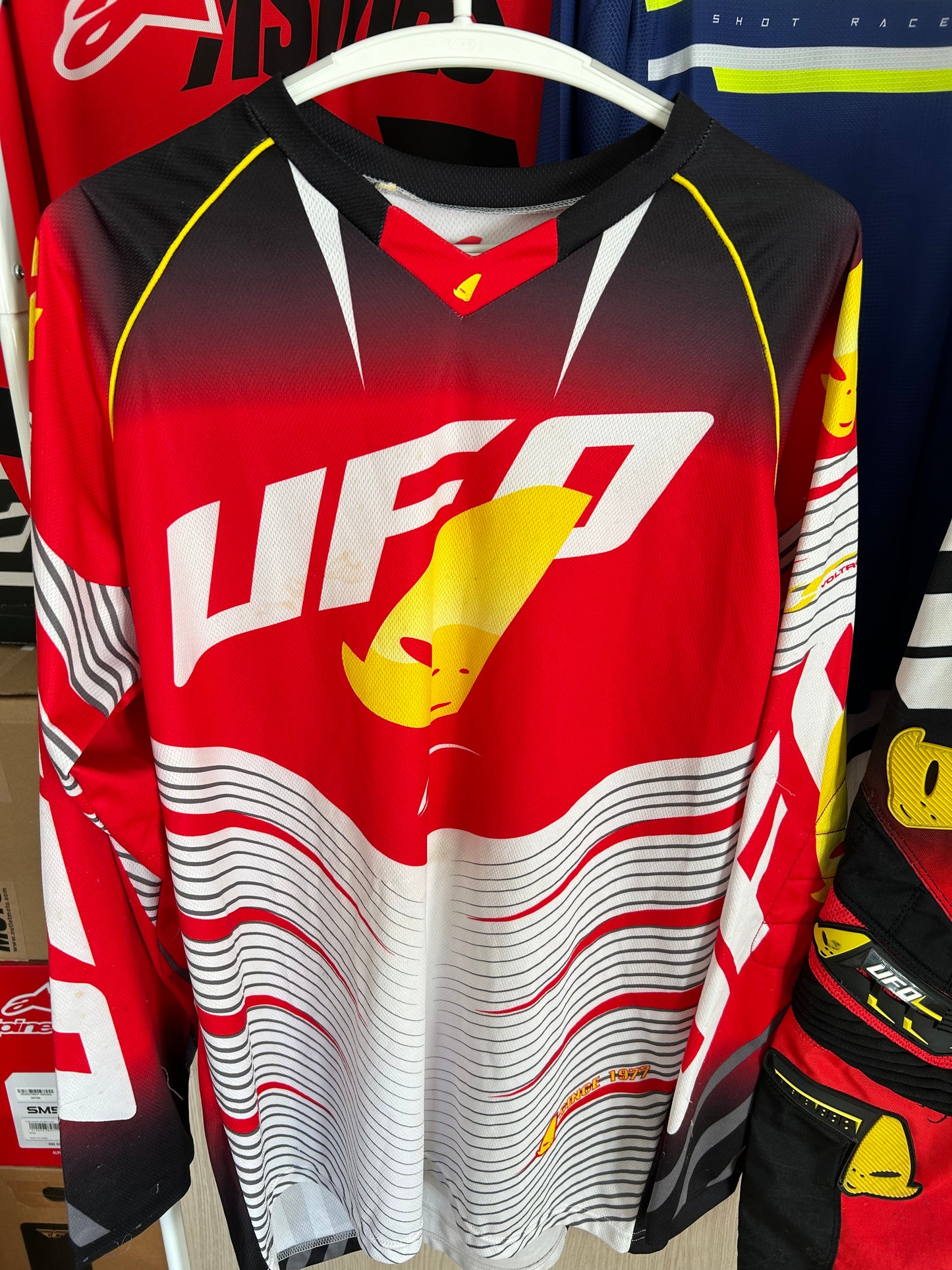 Traje motocross UFO segunda mano