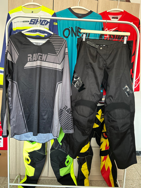 Traje motocross Raven