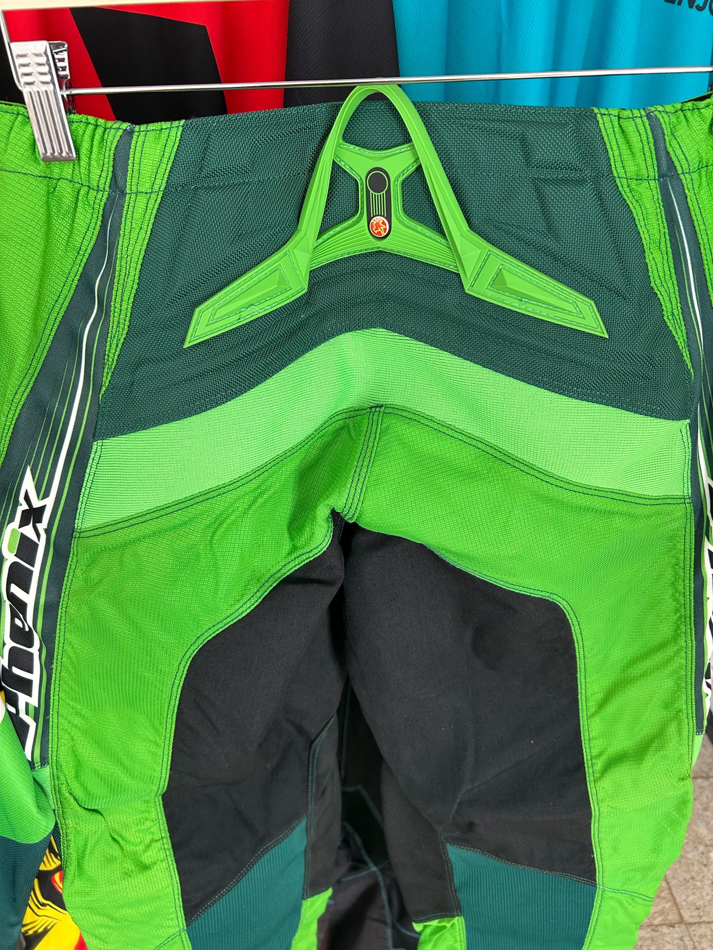 Equipación Motocross Hebo