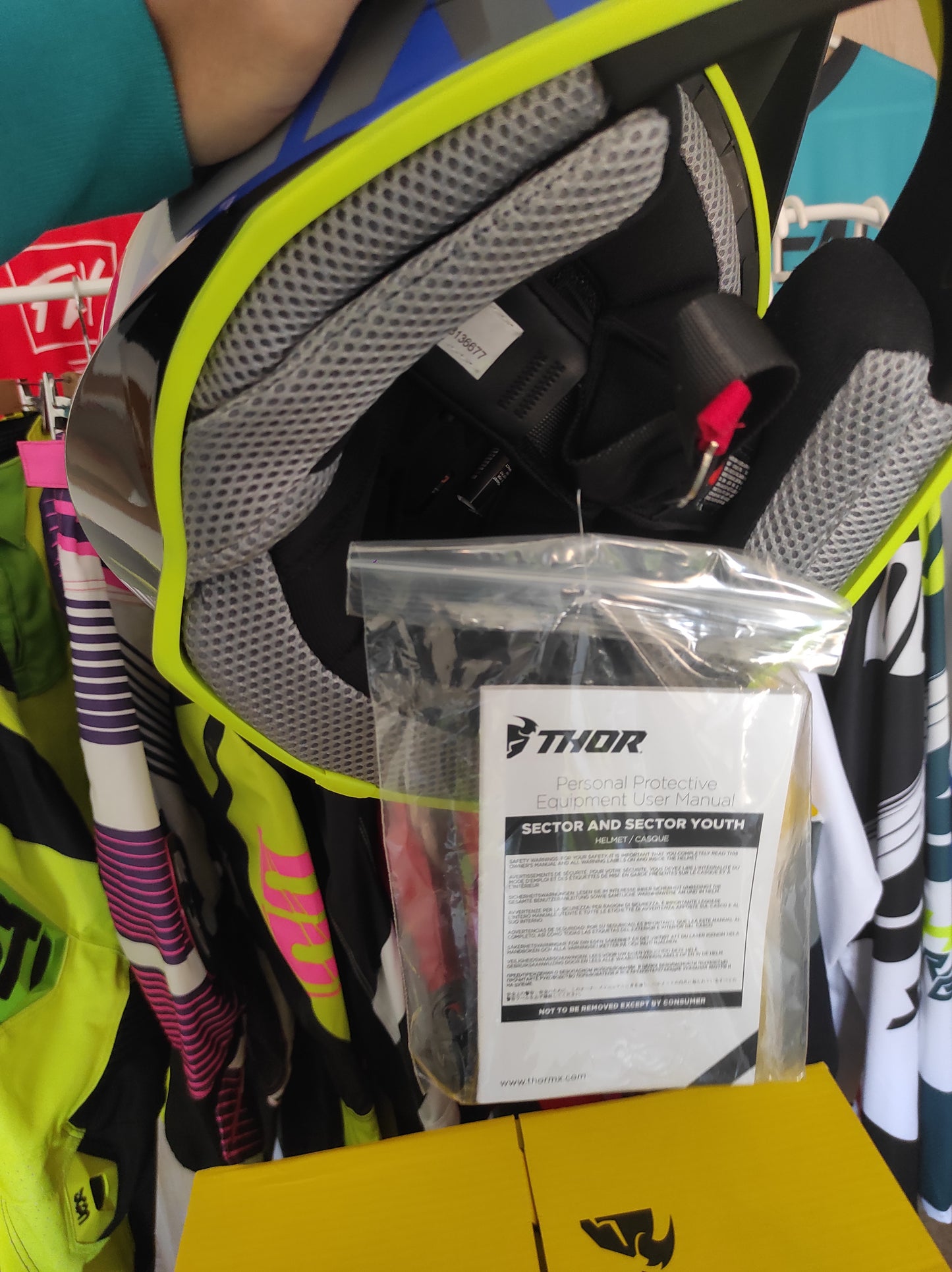 Casco Motocross THOR Sector Talla M