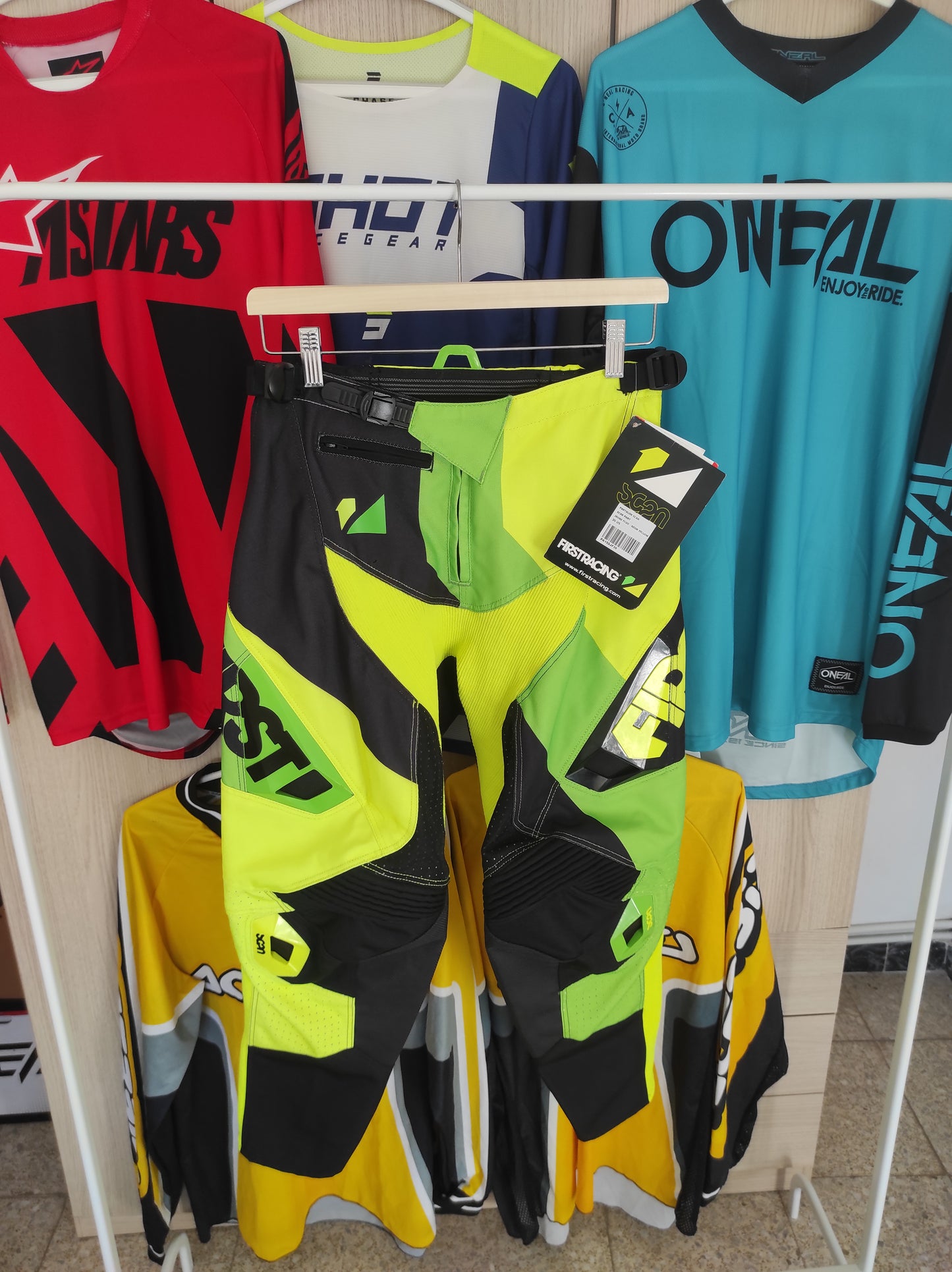 Pantalones first racing