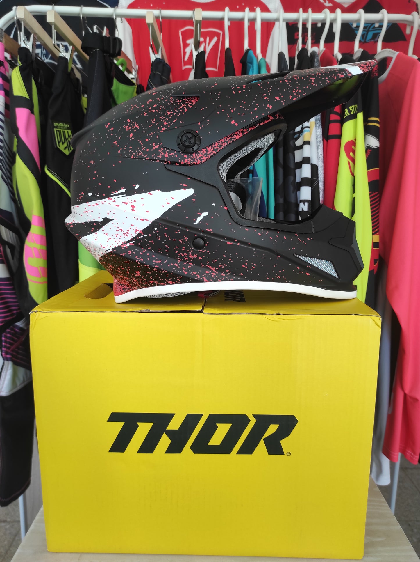 Casco Thor Sector Hype