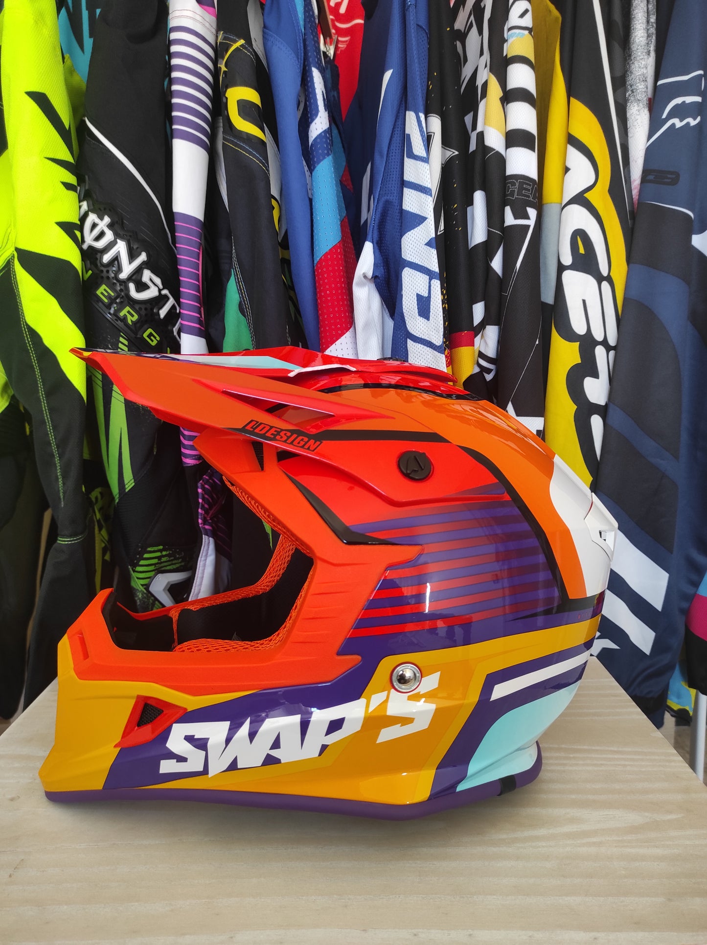 Casco motocross SWAPS (CON TARA)