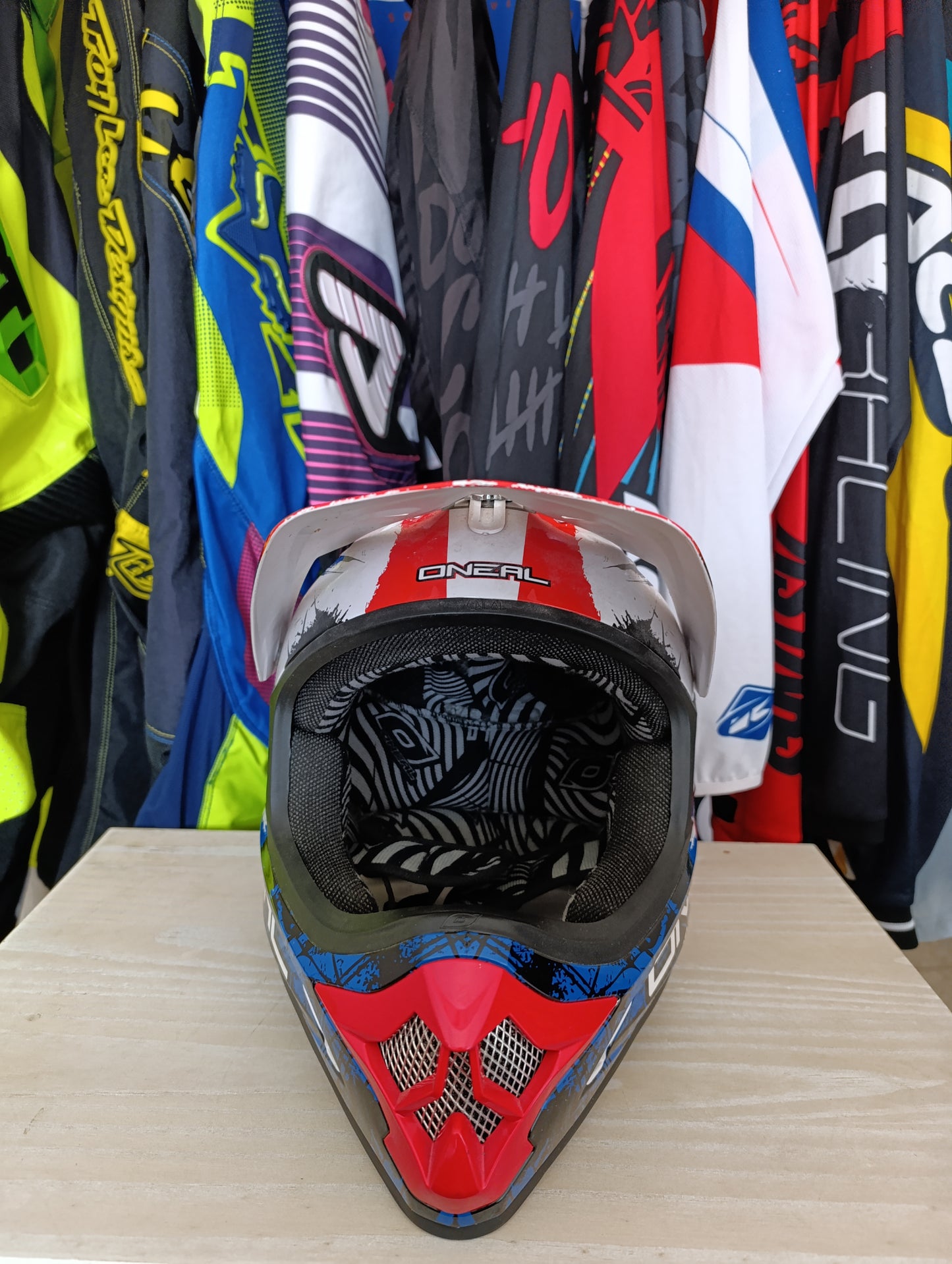 Casco motocross O'Neal