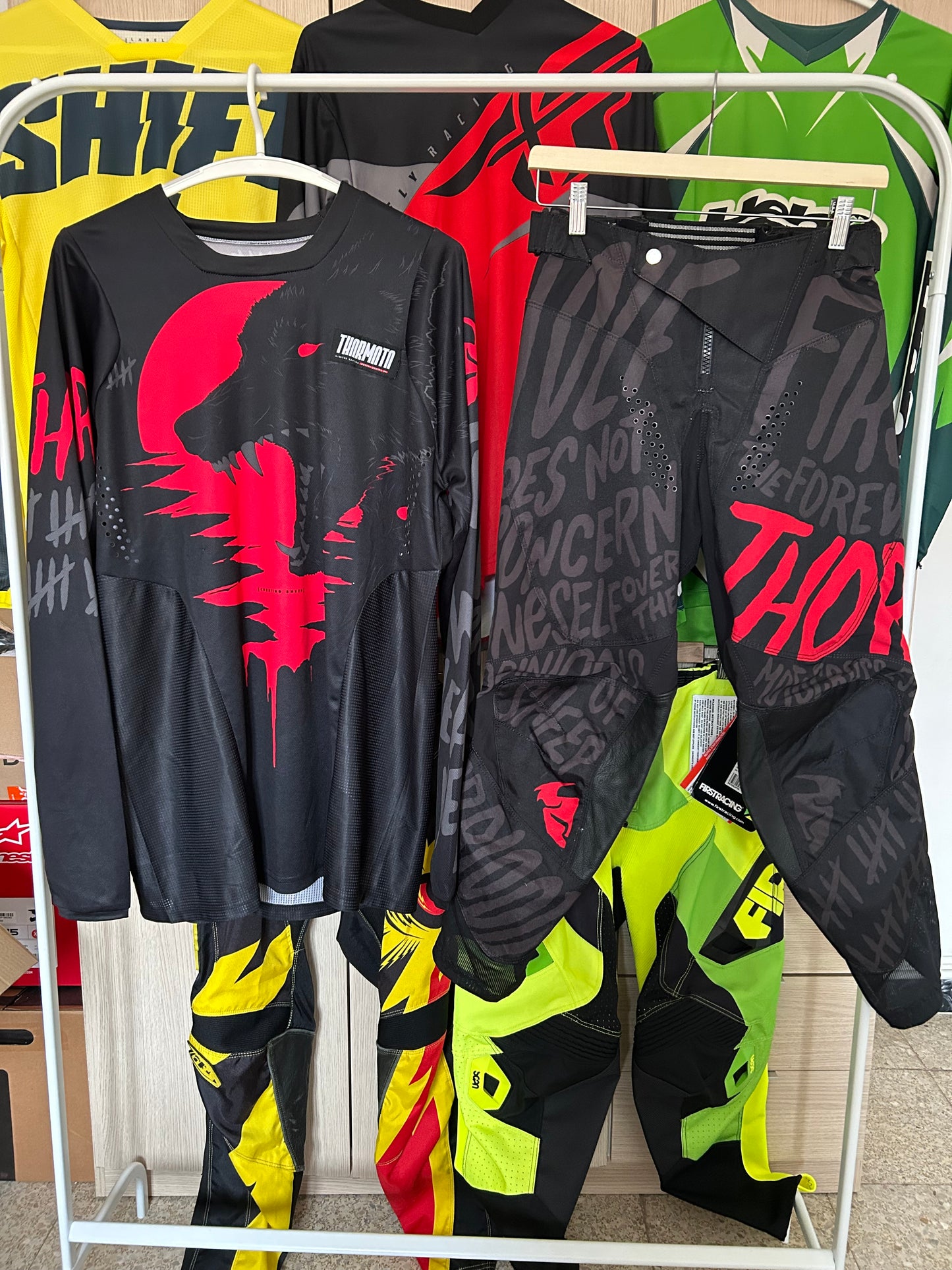 Equipación Thor motocross