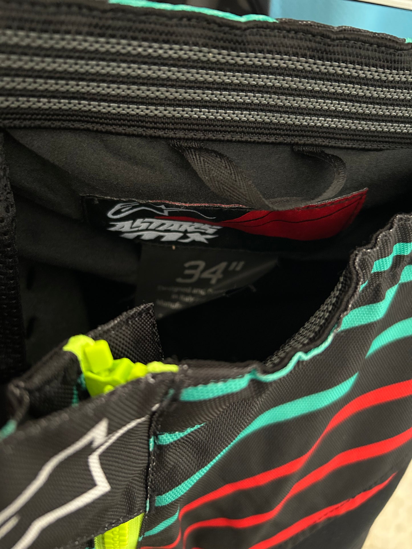 Equipación motocross Alpinestars