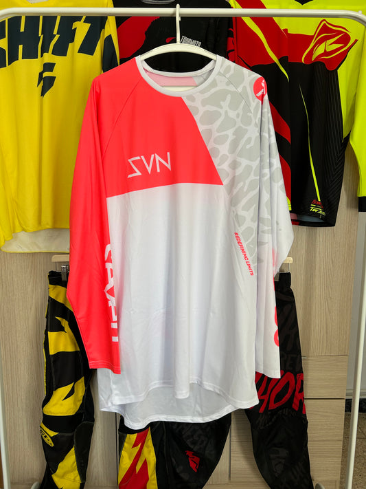 Camiseta seven