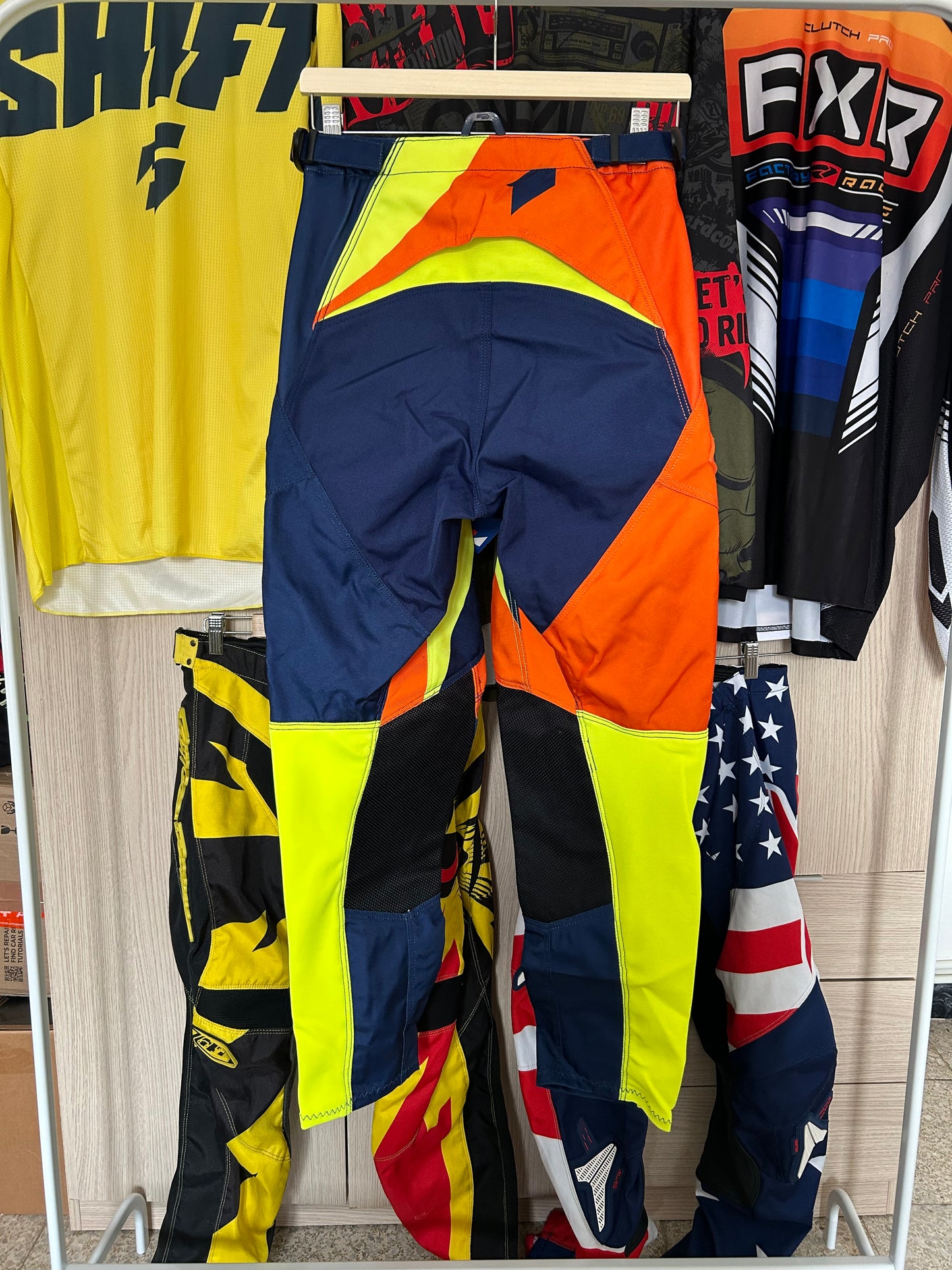 Pantalones First Racing