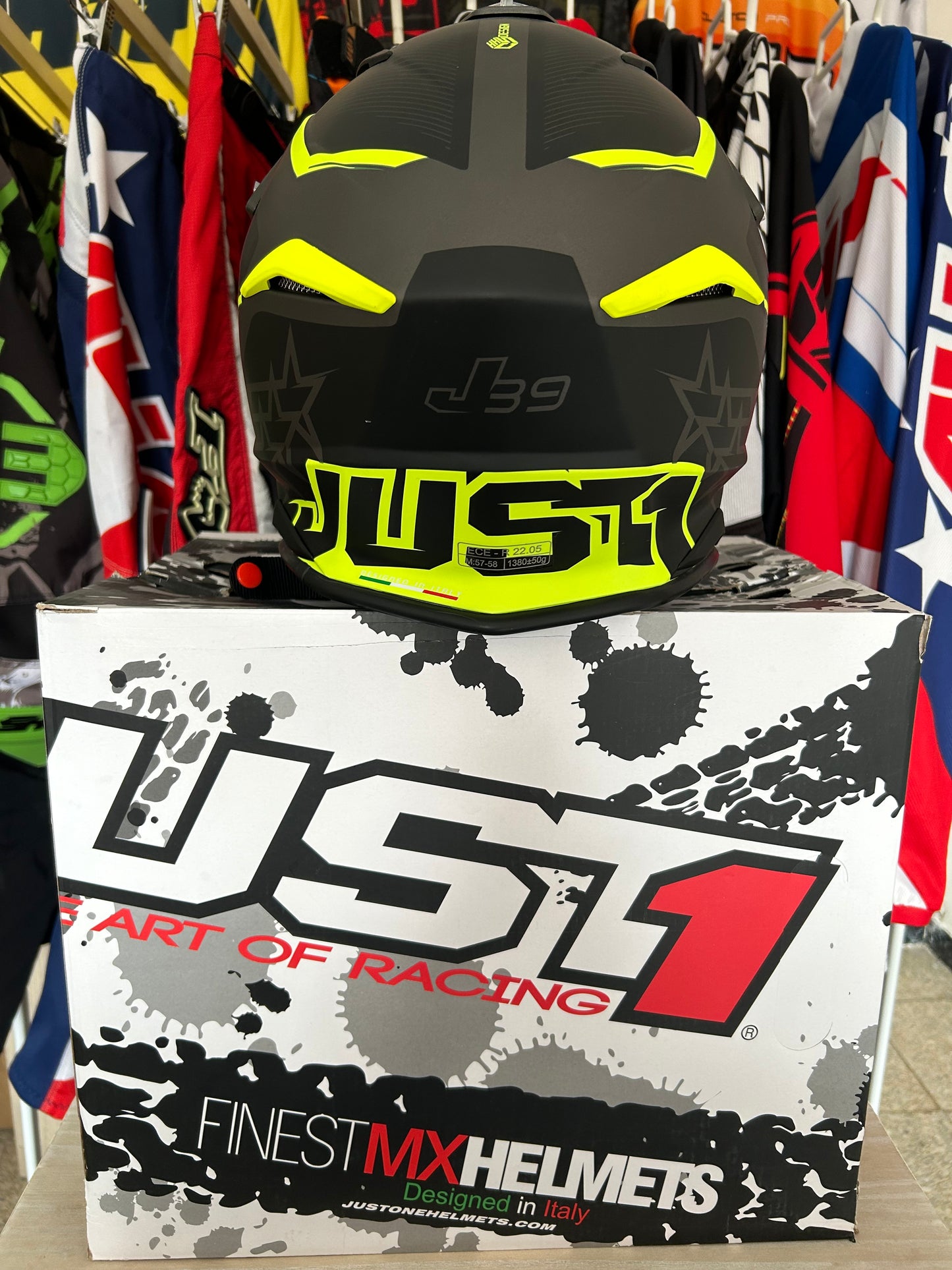 Casco Just1 J39 STARS