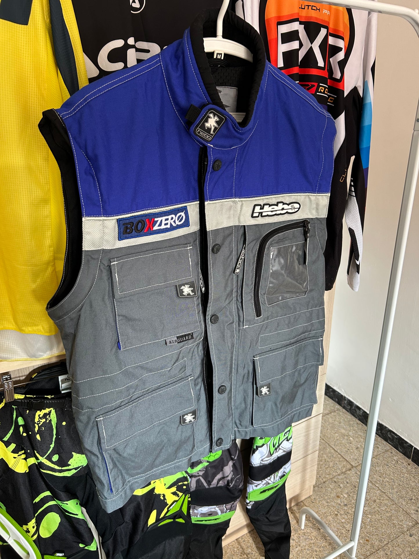 Cazadora Chaleco enduro Hebo