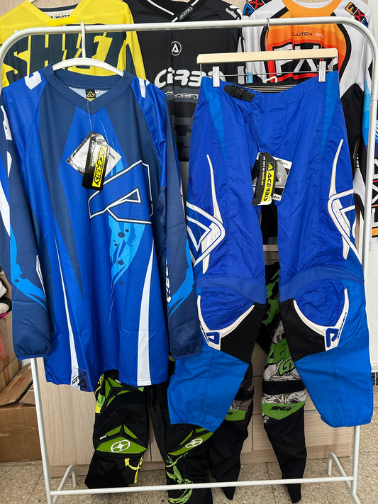 Equipación motocross ACERBIS