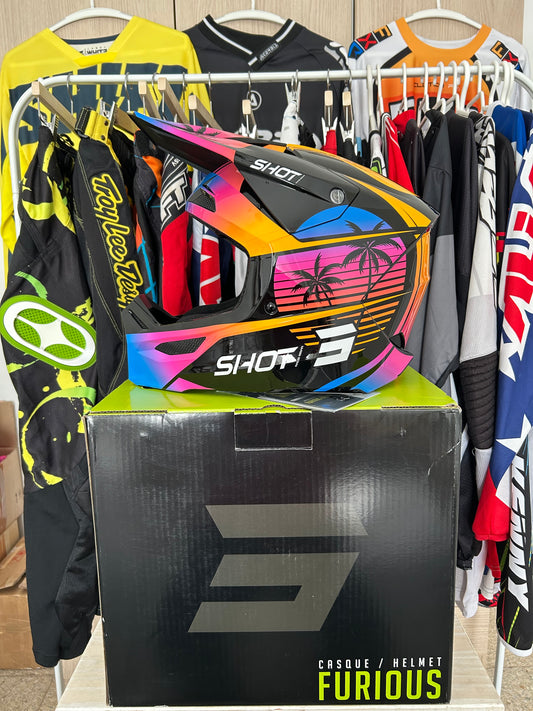 Casco motocross Shot L